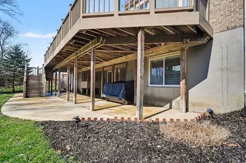 Exterior - 4616 Stablehand Dr, Batavia, OH 45103 photo 3 of 5