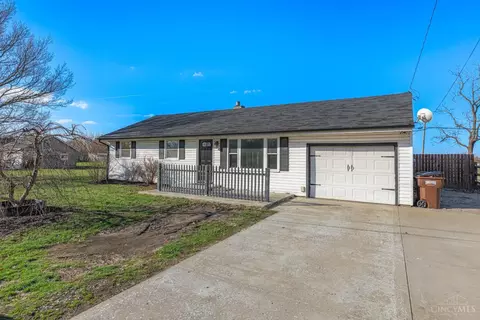 4542 Oxford Middletown Rd, Jacksonburg, OH 45067