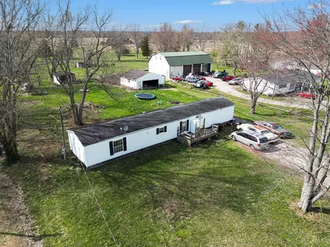 1703 Swings Corner Pt Isab Rd, Bethel, OH 45106