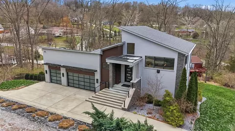 3666 Cooper Rd, Blue Ash, OH 45241