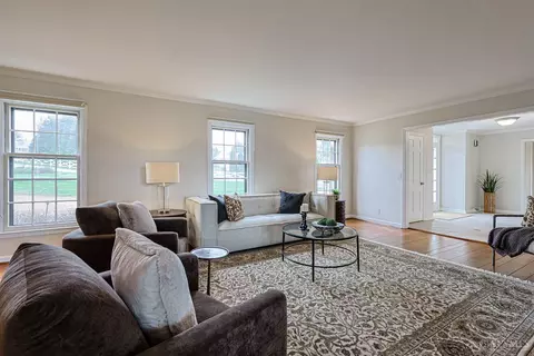 Living - 8000 Blome Rd, Cincinnati, OH 45243 photo 3 of 10