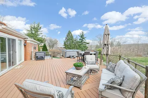Exterior - 8000 Blome Rd, Cincinnati, OH 45243 photo 6 of 9