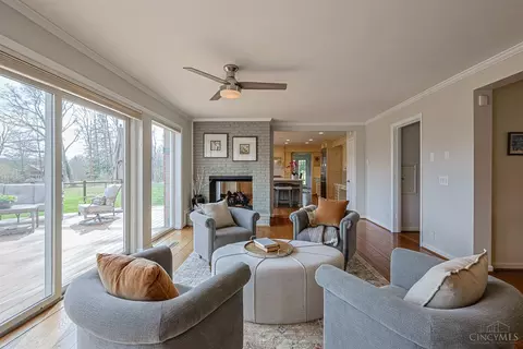 Living - 8000 Blome Rd, Cincinnati, OH 45243 photo 4 of 10