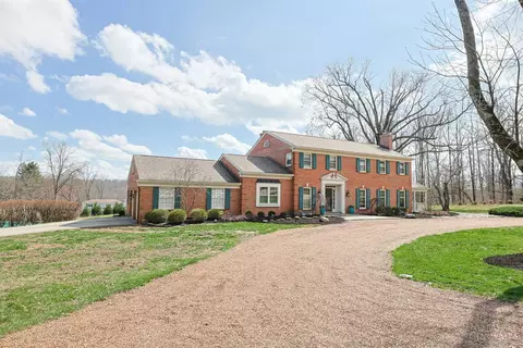 Exterior - 8000 Blome Rd, Cincinnati, OH 45243 photo 2 of 9