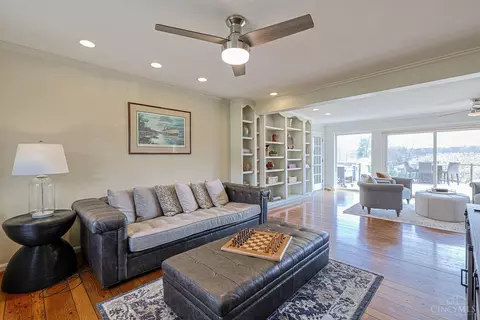 Living - 8000 Blome Rd, Cincinnati, OH 45243 photo 6 of 10