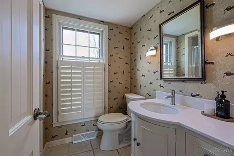 Bath - 8000 Blome Rd, Cincinnati, OH 45243 photo 1 of 6