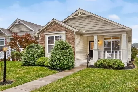 5614 Water Mills Dr, Milford, OH 45150