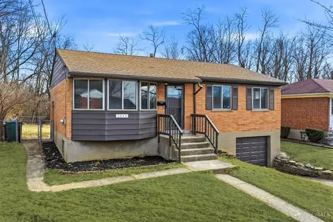2043 Teralta Cir, Cincinnati, OH 45211