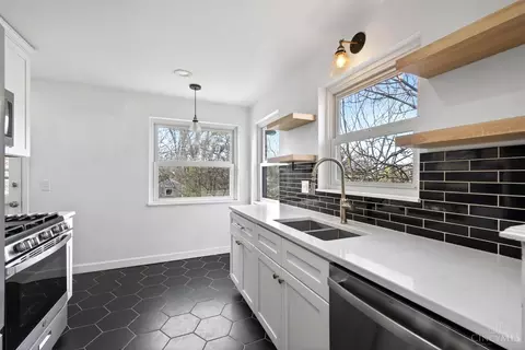 Kitchen - 2133 Ronaldson Ave, Cincinnati, OH 45230 photo 1 of 5