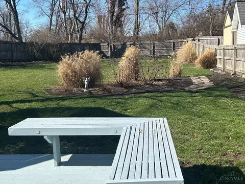 Exterior - 1944 Creswell Dr, Cincinnati, OH 45240 photo 3 of 8