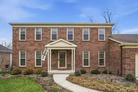 Exterior - 3852 Deerpath Ln, Cincinnati, OH 45248 photo 2 of 11