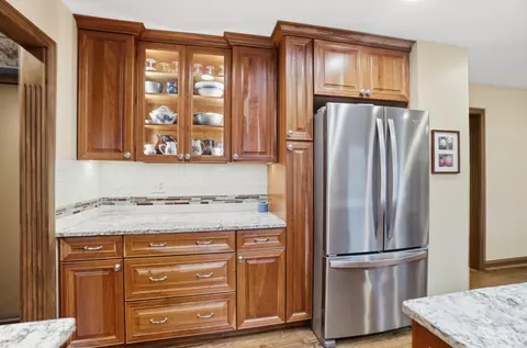 Kitchen - 3852 Deerpath Ln, Cincinnati, OH 45248 photo 6 of 6