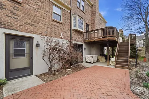 Exterior - 3852 Deerpath Ln, Cincinnati, OH 45248 photo 8 of 11