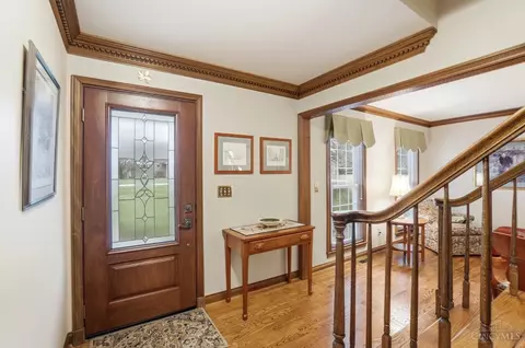 Entry Way - 3852 Deerpath Ln, Cincinnati, OH 45248 photo 1 of 2