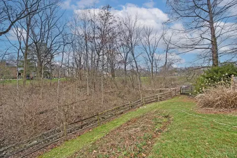 9031 Winthrop Dr, Montgomery, OH 45249 photo 62