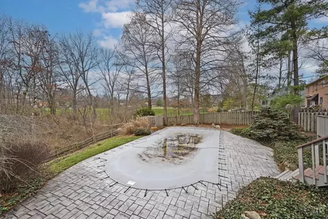 9031 Winthrop Dr, Montgomery, OH 45249 photo 57