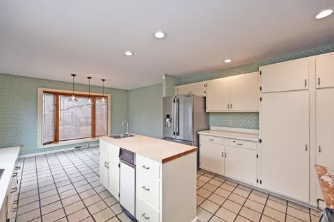 9031 Winthrop Dr, Montgomery, OH 45249 photo 22