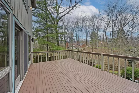 9031 Winthrop Dr, Montgomery, OH 45249 photo 55