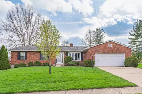 1545 Parliament Ct, Fairfield, OH 45014