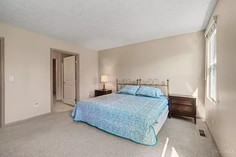 Bedroom - 4798 Sullivans Ridge Dr, Morrow, OH 45152 photo 2 of 4