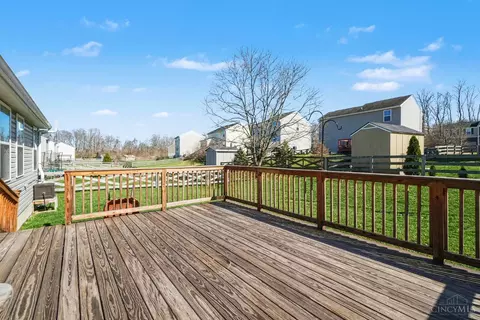 Exterior - 4798 Sullivans Ridge Dr, Morrow, OH 45152 photo 4 of 9