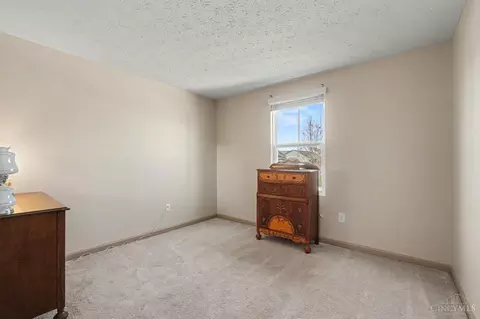Bedroom - 4798 Sullivans Ridge Dr, Morrow, OH 45152 photo 3 of 4