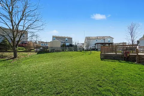 Exterior - 4798 Sullivans Ridge Dr, Morrow, OH 45152 photo 8 of 9