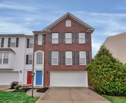 7507 Victoria Falls Ave, Maineville, OH 45039
