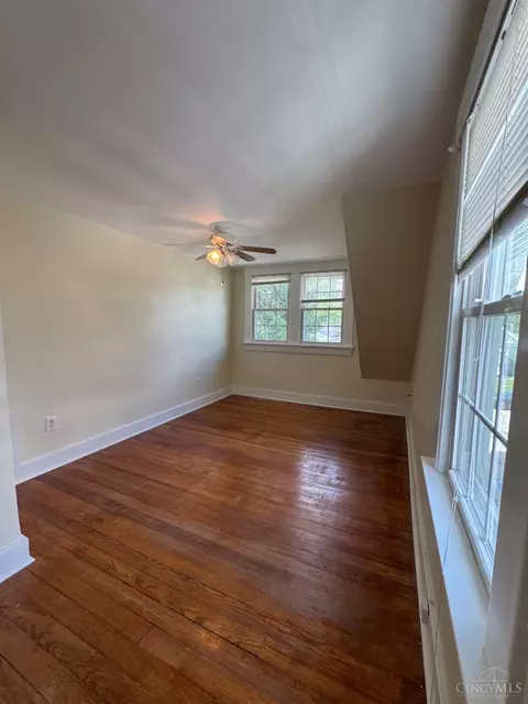 Bedroom - 1288 Southlyn Dr, Kettering, OH 45409 photo 7 of 7