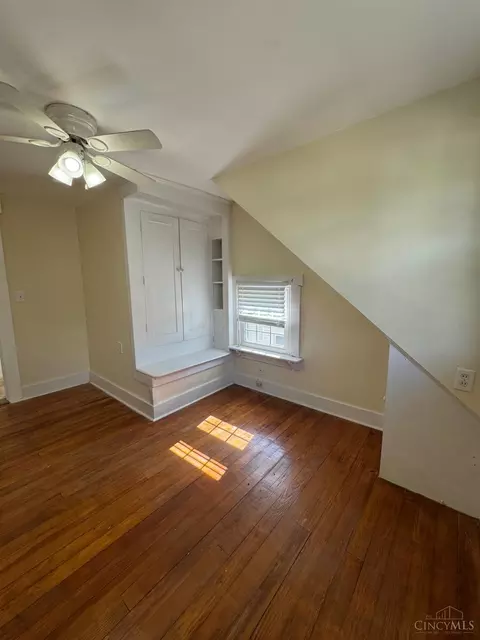 Bedroom - 1288 Southlyn Dr, Kettering, OH 45409 photo 5 of 7