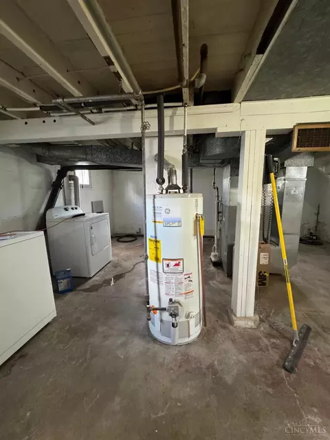 Other - 1288 Southlyn Dr, Kettering, OH 45409 photo 11 of 17