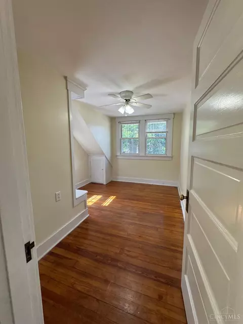 Bedroom - 1288 Southlyn Dr, Kettering, OH 45409 photo 4 of 7