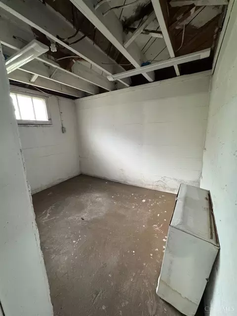 Other - 1288 Southlyn Dr, Kettering, OH 45409 photo 13 of 17