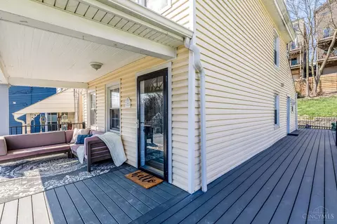 Exterior - 463 Stanley Ave, Cincinnati, OH 45226 photo 7 of 8