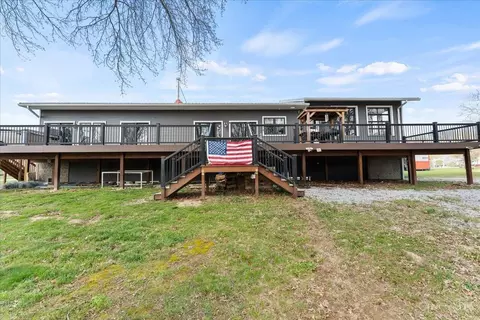 71 Center St, Georgetown, OH 45121
