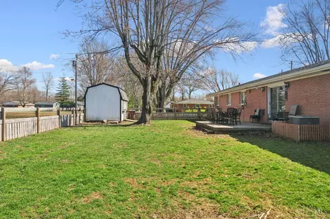 Exterior - 311 Smith Ave, Mount Orab, OH 45154 photo 10 of 12