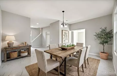 Dining - 3565 Harvey Ave, Cincinnati, OH 45229 photo 1 of 1