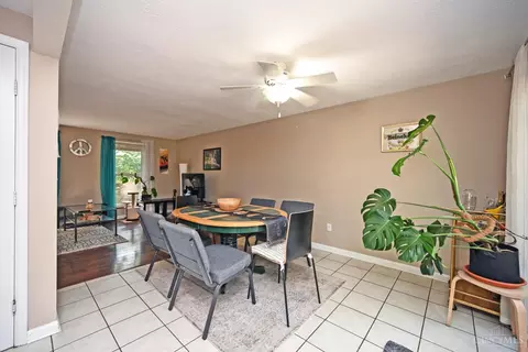 Dining - 2590 Hunt Rd, Reading, OH 45236 photo 4 of 4