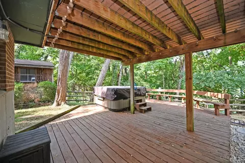 Exterior - 2590 Hunt Rd, Reading, OH 45236 photo 14 of 25