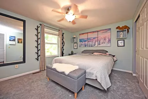 Bedroom - 2590 Hunt Rd, Reading, OH 45236 photo 1 of 5