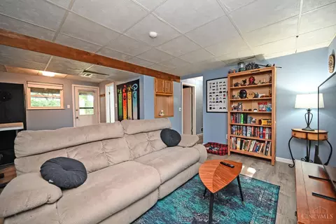 Living - 2590 Hunt Rd, Reading, OH 45236 photo 5 of 5