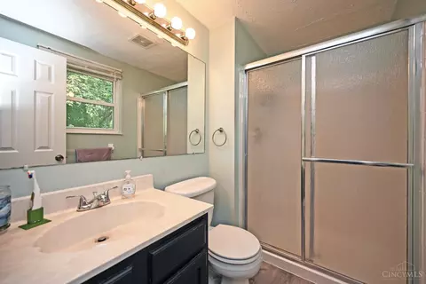 Bath - 2590 Hunt Rd, Reading, OH 45236 photo 1 of 3