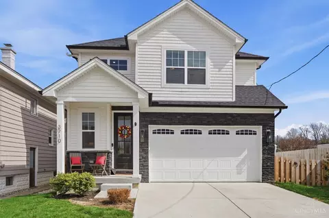 3710 Watterson Rd, Fairfax, OH 45227