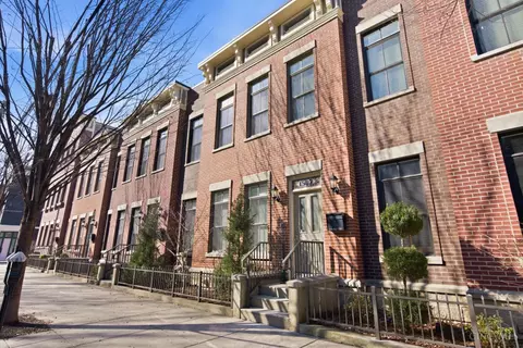1507 Elm St, Cincinnati, OH 45202