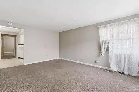 3911 Gatewood Ln, Silverton, OH 45236 photo 6