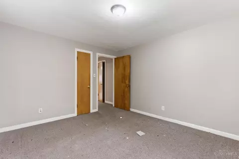 3911 Gatewood Ln, Silverton, OH 45236 photo 15