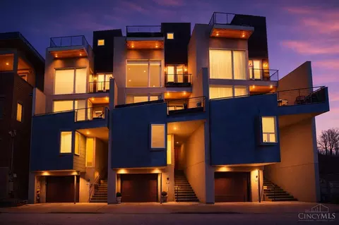 428 Oregon St, Cincinnati, OH 45202
