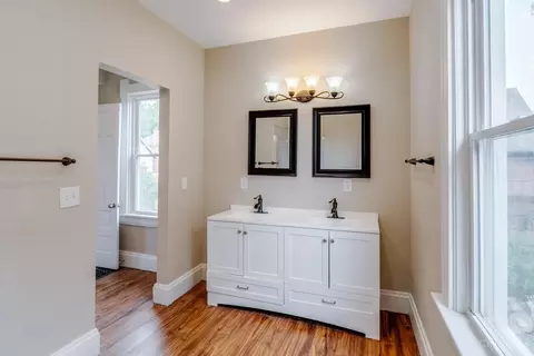 Bath - 2002 Clarion Ave, Cincinnati, OH 45207 photo 1 of 3
