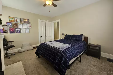 Bedroom - 2002 Clarion Ave, Cincinnati, OH 45207 photo 3 of 6