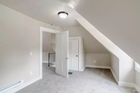 Bedroom - 2002 Clarion Ave, Cincinnati, OH 45207 photo 6 of 6